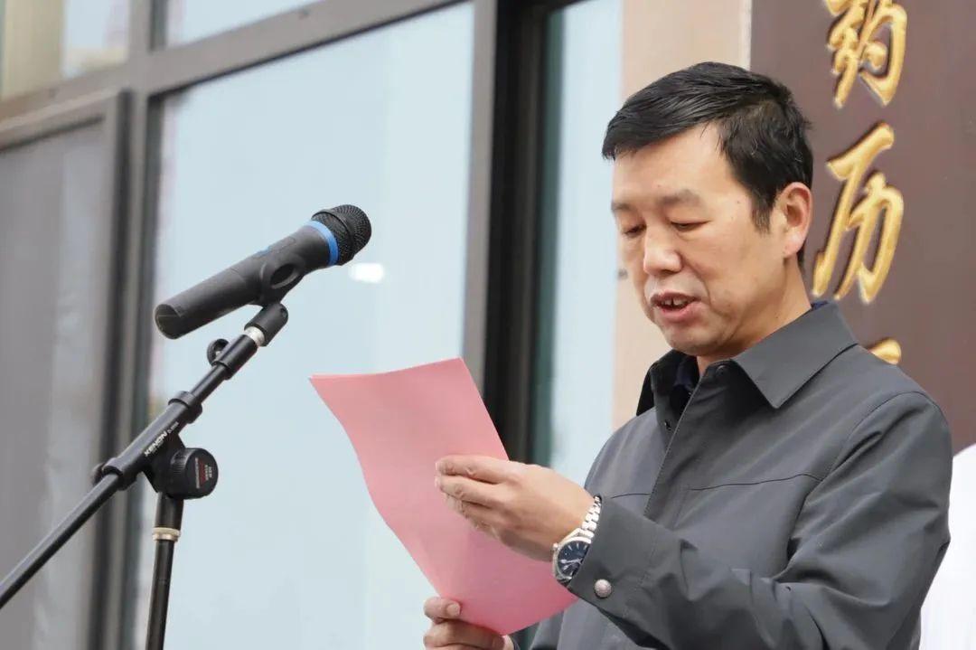 上新了 新中醫(yī) | 新中醫(yī)慢病診療中心揭牌儀式暨義診活動”在白銀市第一人民醫(yī)院舉行